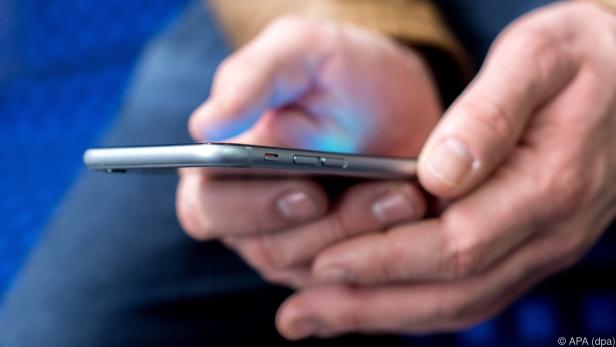 Corona-App soll Nachverfolgung erleichtern Corona-App soll Nachverfolgung erleichtern