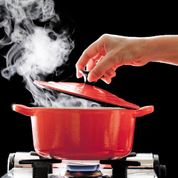 Pot to heat