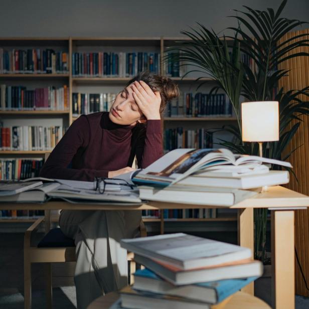 Journale machen mit der Arbeit von Forschern Milliardengewinne.